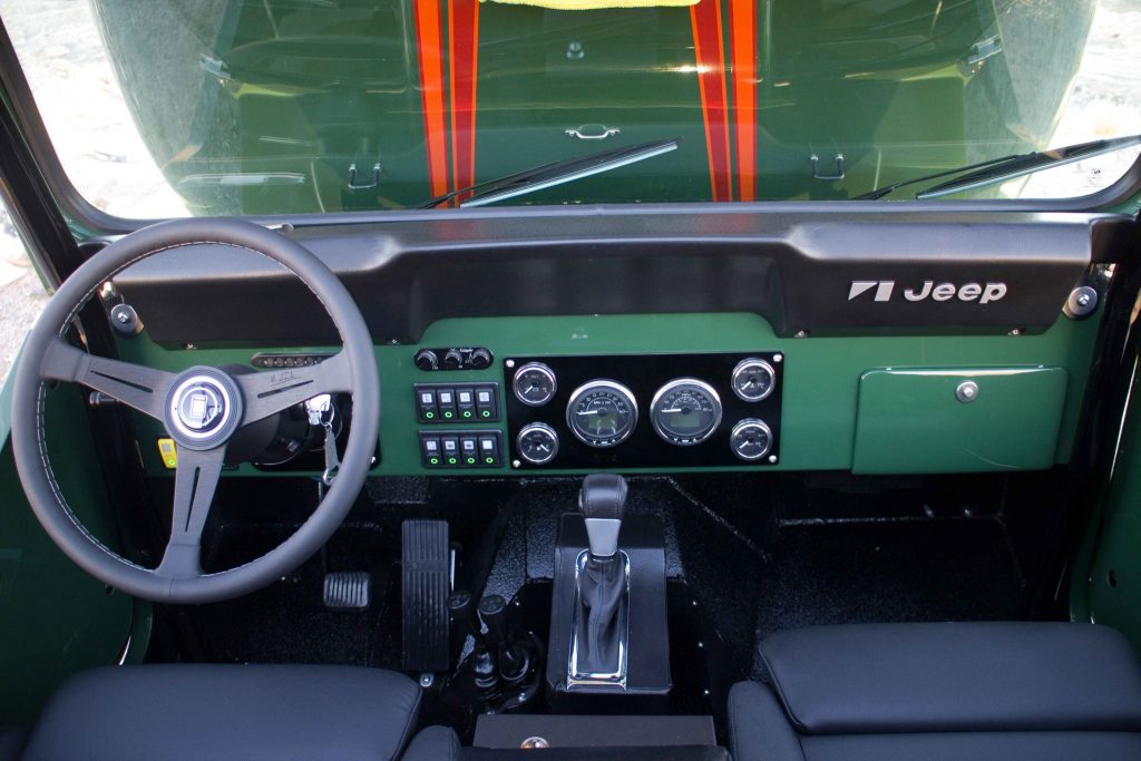 Looking down at the dash you can see the Faria gauges