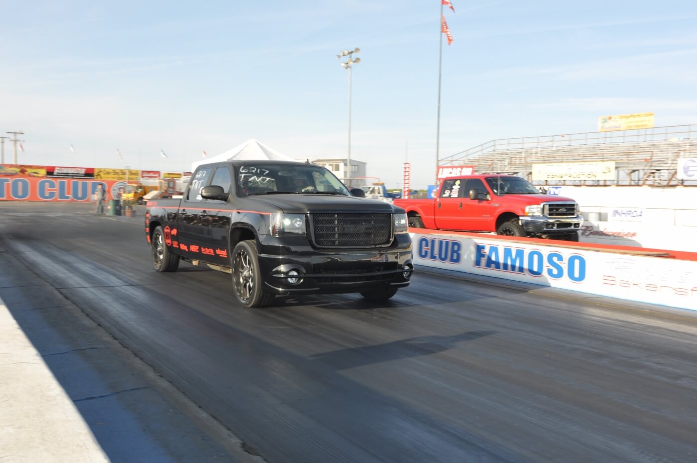 Mike of Dmax Store brought out his new toy, an LMM-powered GMC, to compete.