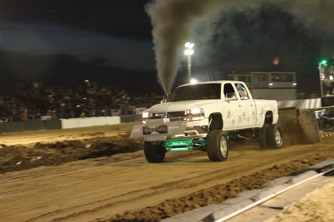 John Esteves brought his 1,000-hp 3.0-class “Smokin’ Max” to the pulls, where despite a slow start, he still cranked out a 324.54-foot effort—enough to earn him second place in the 3.0 class.