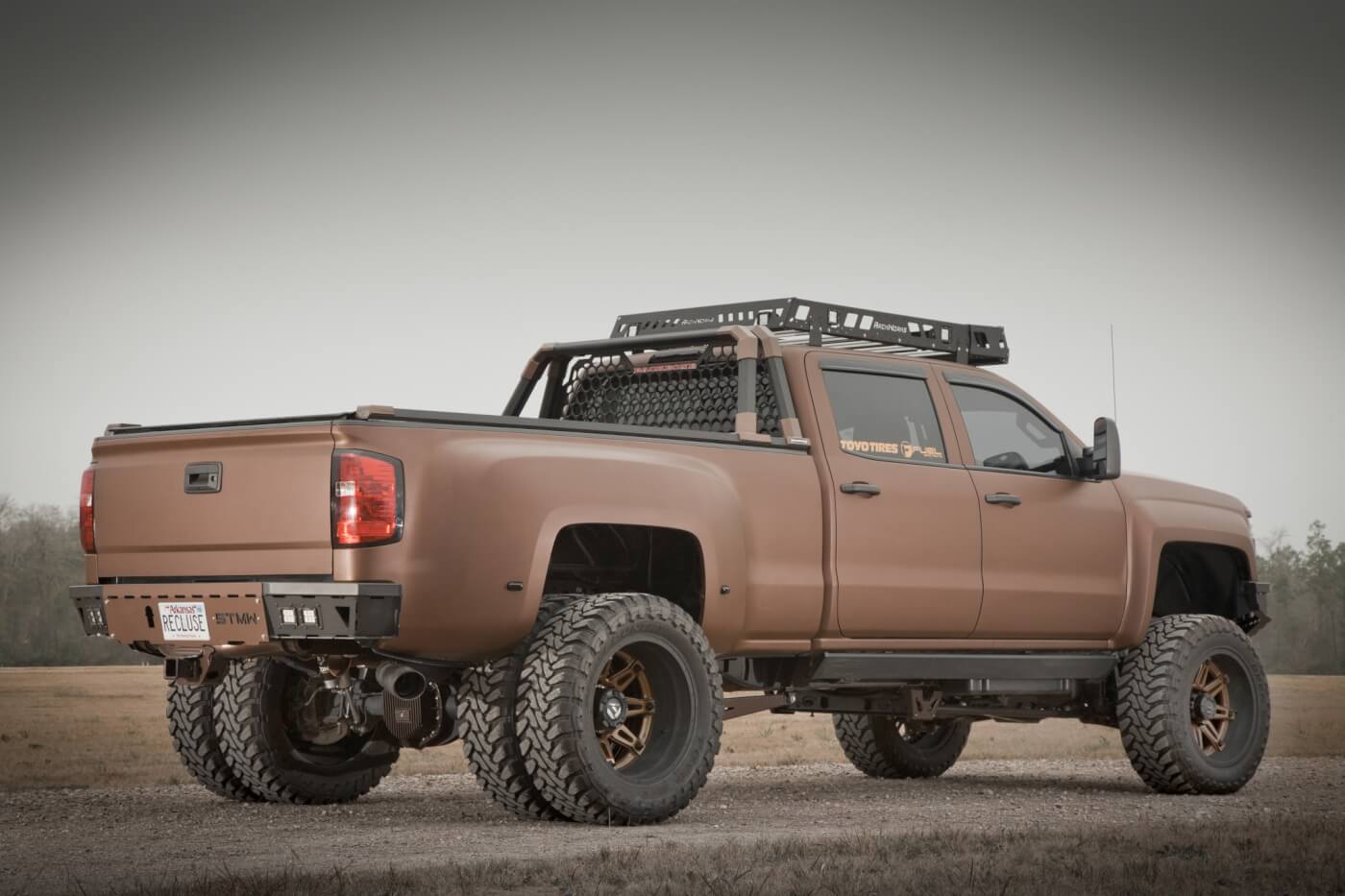Recluse looks as good from the rear as it does from the front. Backbone headache rack, ShowTime Metal Works bumper and RackWorks roof rack all complement each other and add to rugged yet functional look of this truck. 