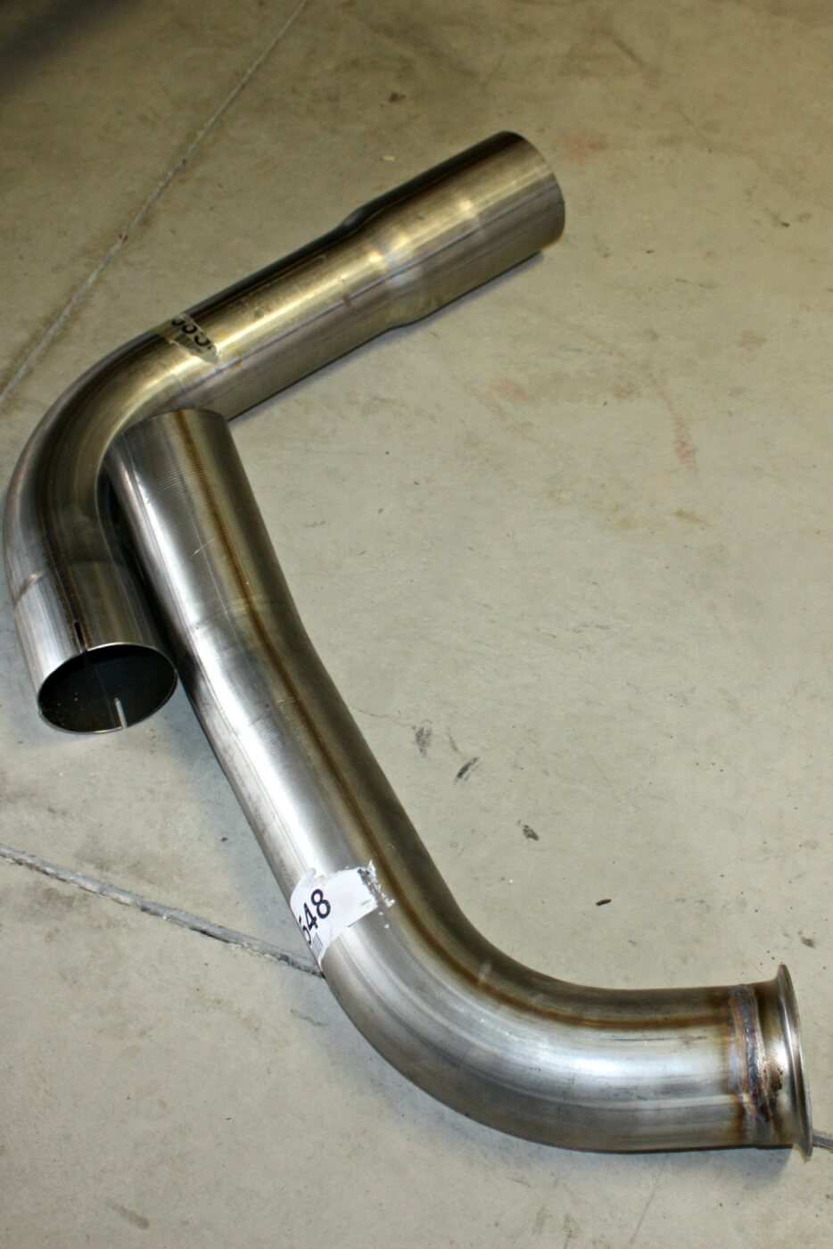 6. The unique mandrel bent two piece 3.5” turbine outlet pipe used in the Monster Exhaust kit makes for an easy installation with ample room between the engine and cab firewall. The 3.5” diameter helps maximize the drive pressure within the engine for the best torque and power curve, improving towing performance.