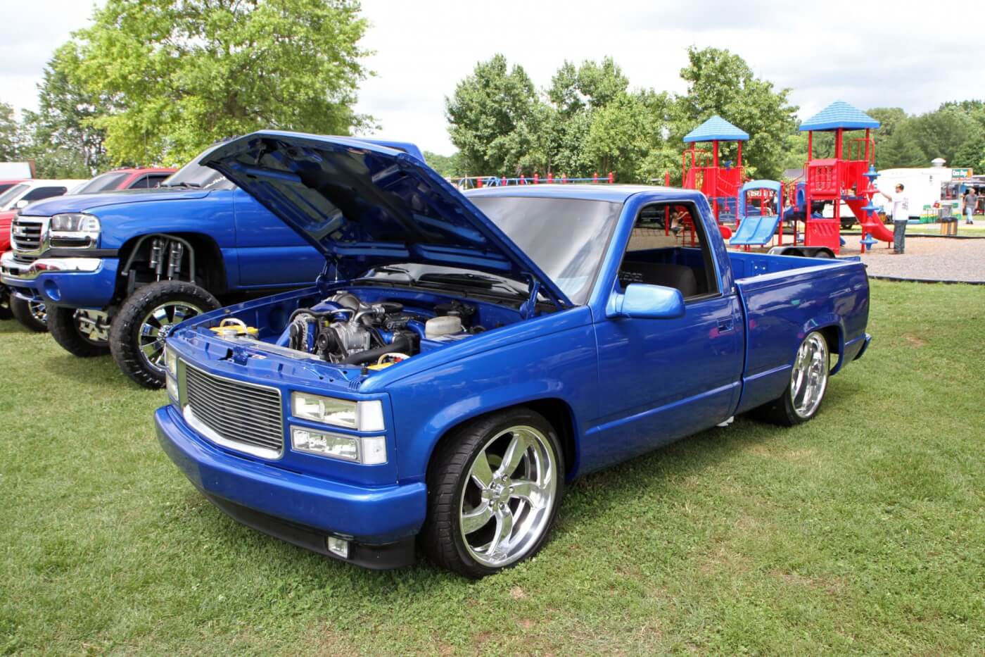 One of our favorites was Jay Byrn’s sweet-looking Chevrolet regular cab 1500 short bed with a Duramax stuffed under the hood and backed by an Allison transmission. The sport truck had great attention to detail and a very clean diesel swap earning it the Best GM award.
