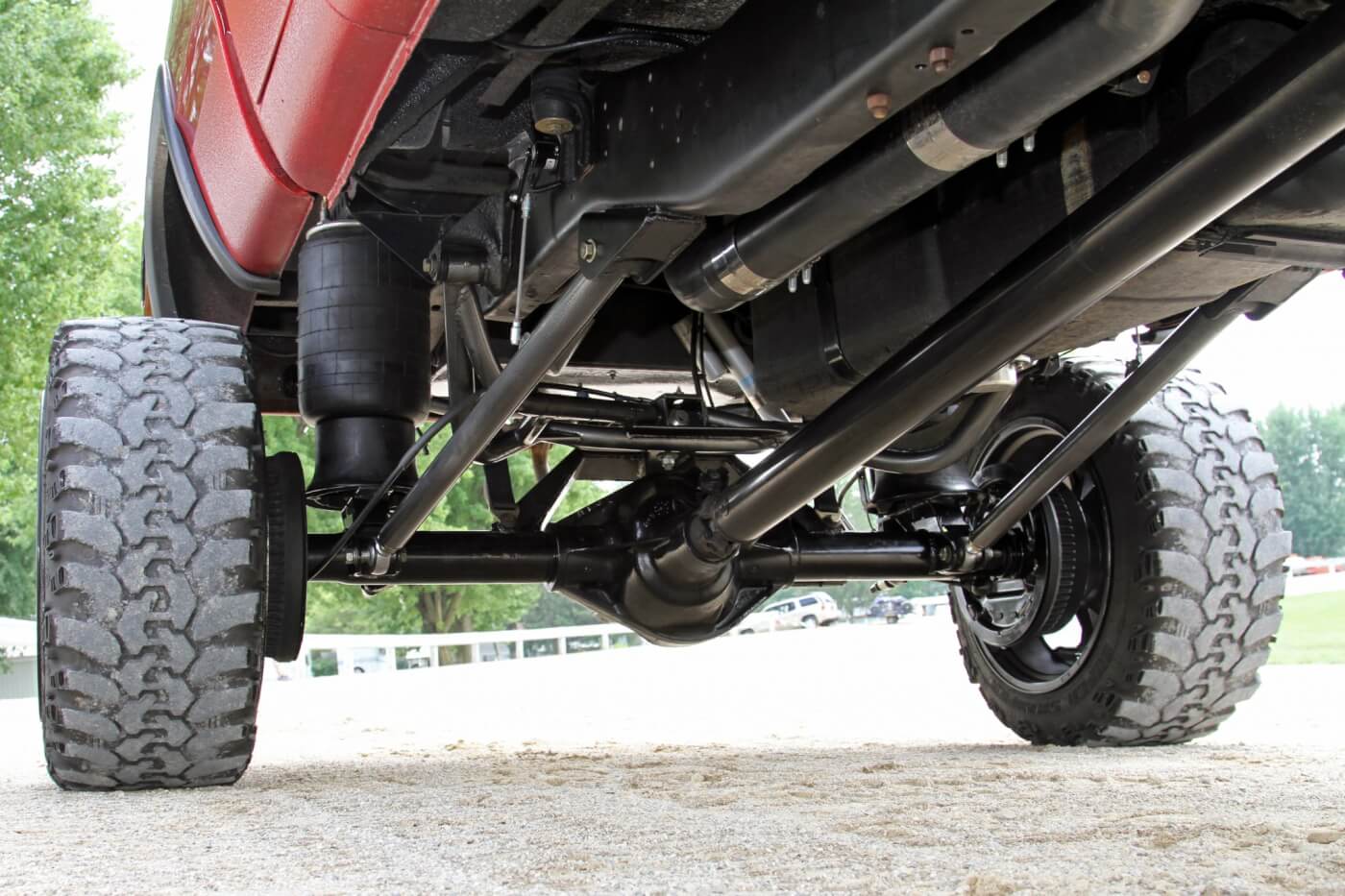 From the front side of the rear axle you can see the straight lower links and the complex wishbone upper link that allows the axle to have 14-inches of adjustable range.