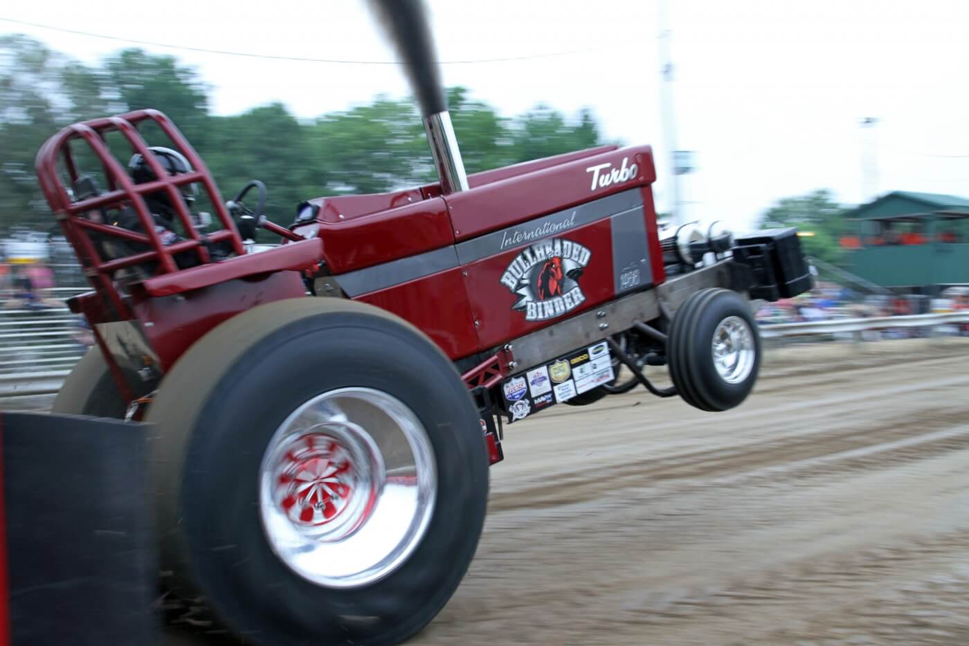 Our photographer got an up-close view of the “Bullheaded Binder” as it flew past him on the track.