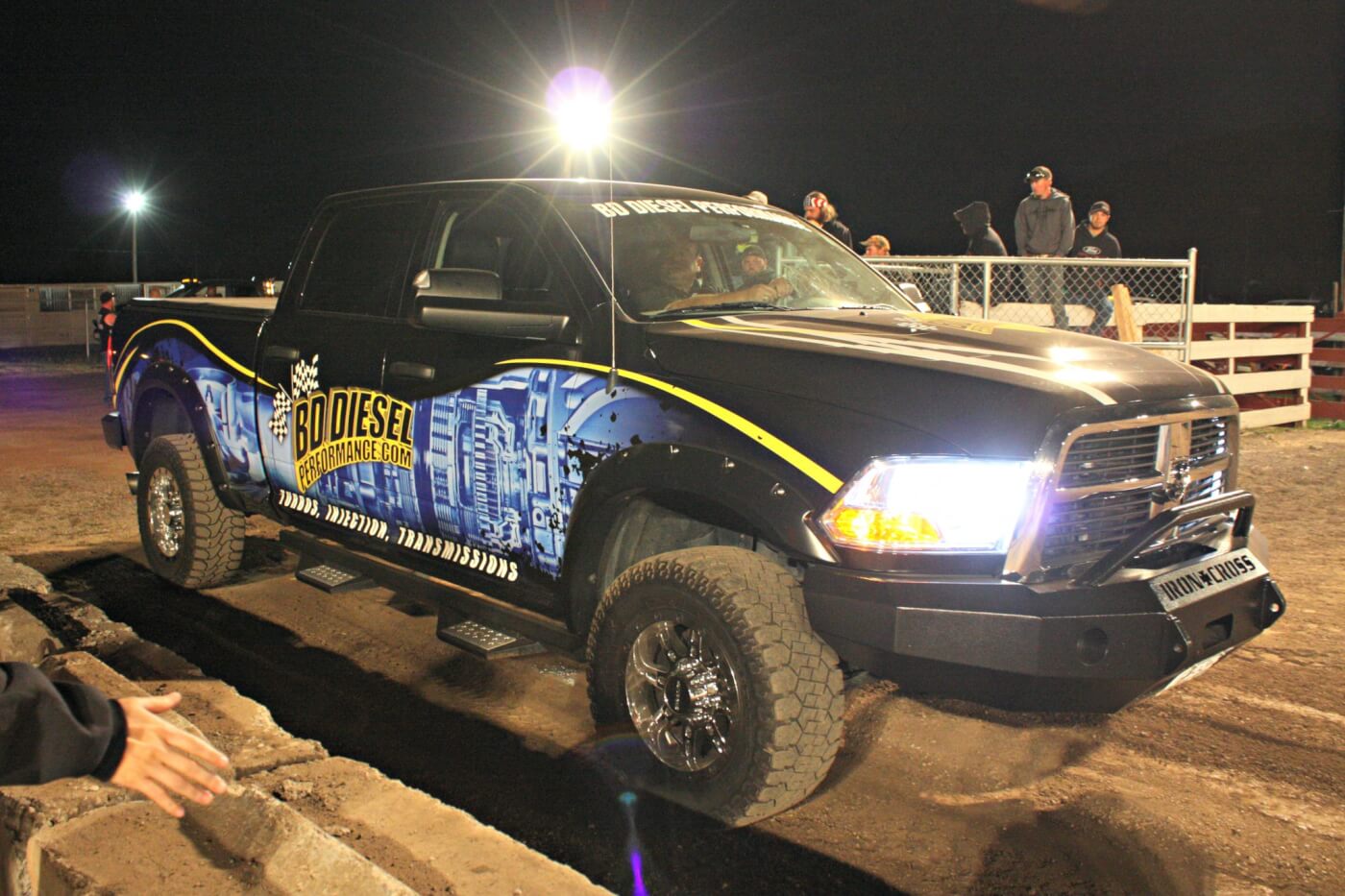 The crew at BD Diesel definitely knows how to market parts… plaster your name on the side of a truck equipped with your products and enter a dirt drag event. Chris Osborne of BD Diesel took this Dodge clear to the final round where he took the big win against Chris Rosscup’s 2002 Duramax.