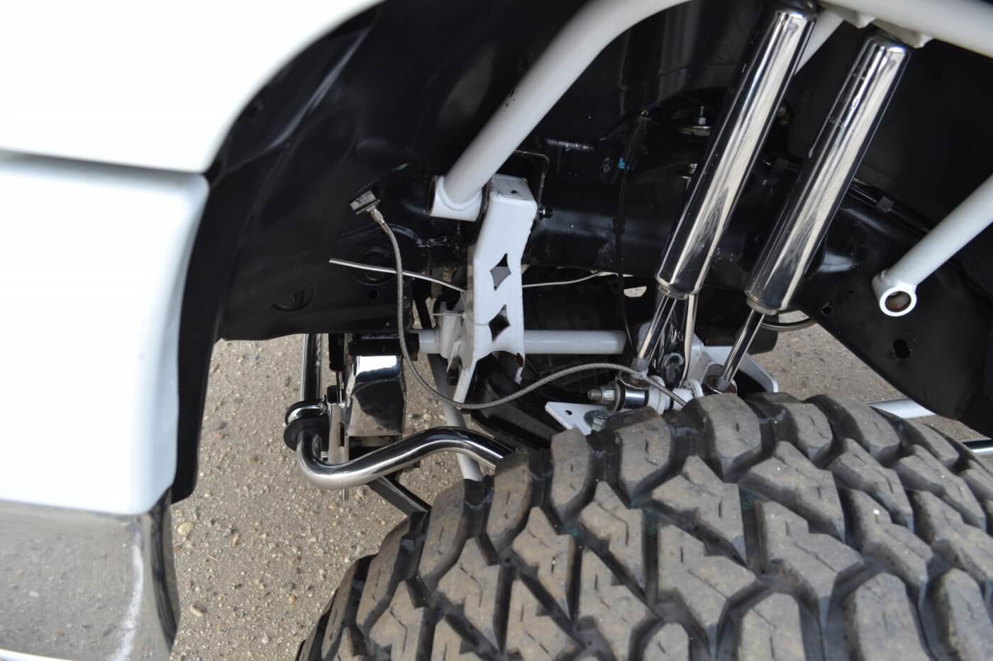A Full Throttle Suspension (FTS) lift kit raises the front end enough to clear the largest and widest of tires. Although the lift is originally designed for 10 inches, John runs it at 6 inches for better geometry. With minimal breakage over a 10-year period, he must be doing something right.