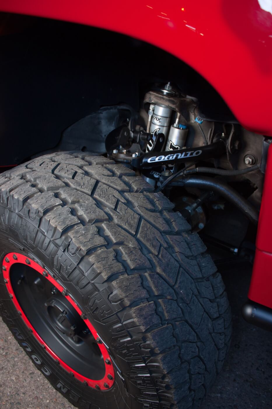 A full line of Cognito parts adorn Brian’s truck keeping the suspension strong and true in the harsh desert terrain. 