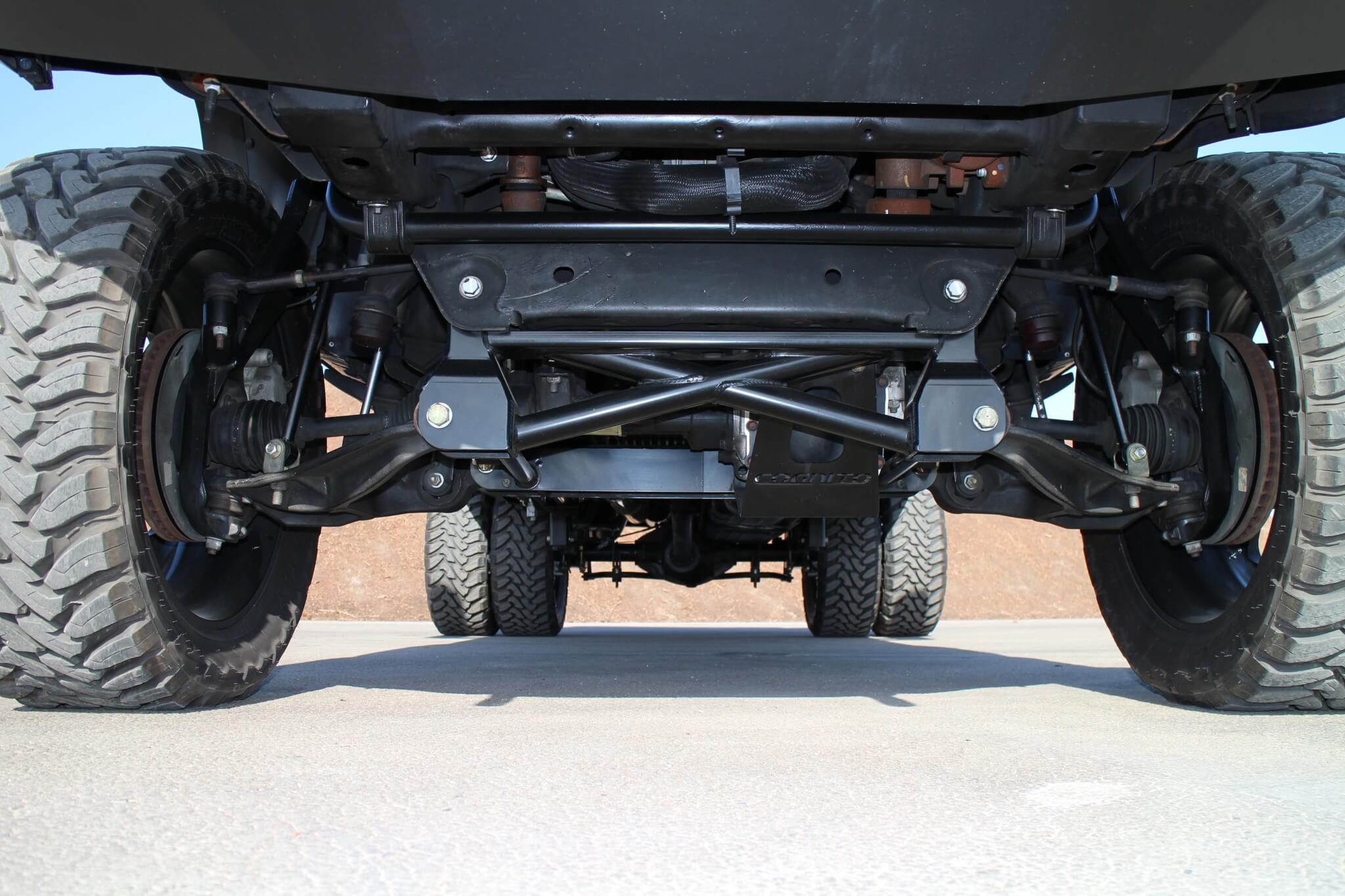 Underneath, an Cognito 7-inch lift kit was installed to elevate the Silverado to its new heights. The kit includes a front suspension drop cradle that lowers the suspension pickup points, as well as upper control arms, differential relocating mounting bracket, a beefier sway bar and longer end links. 