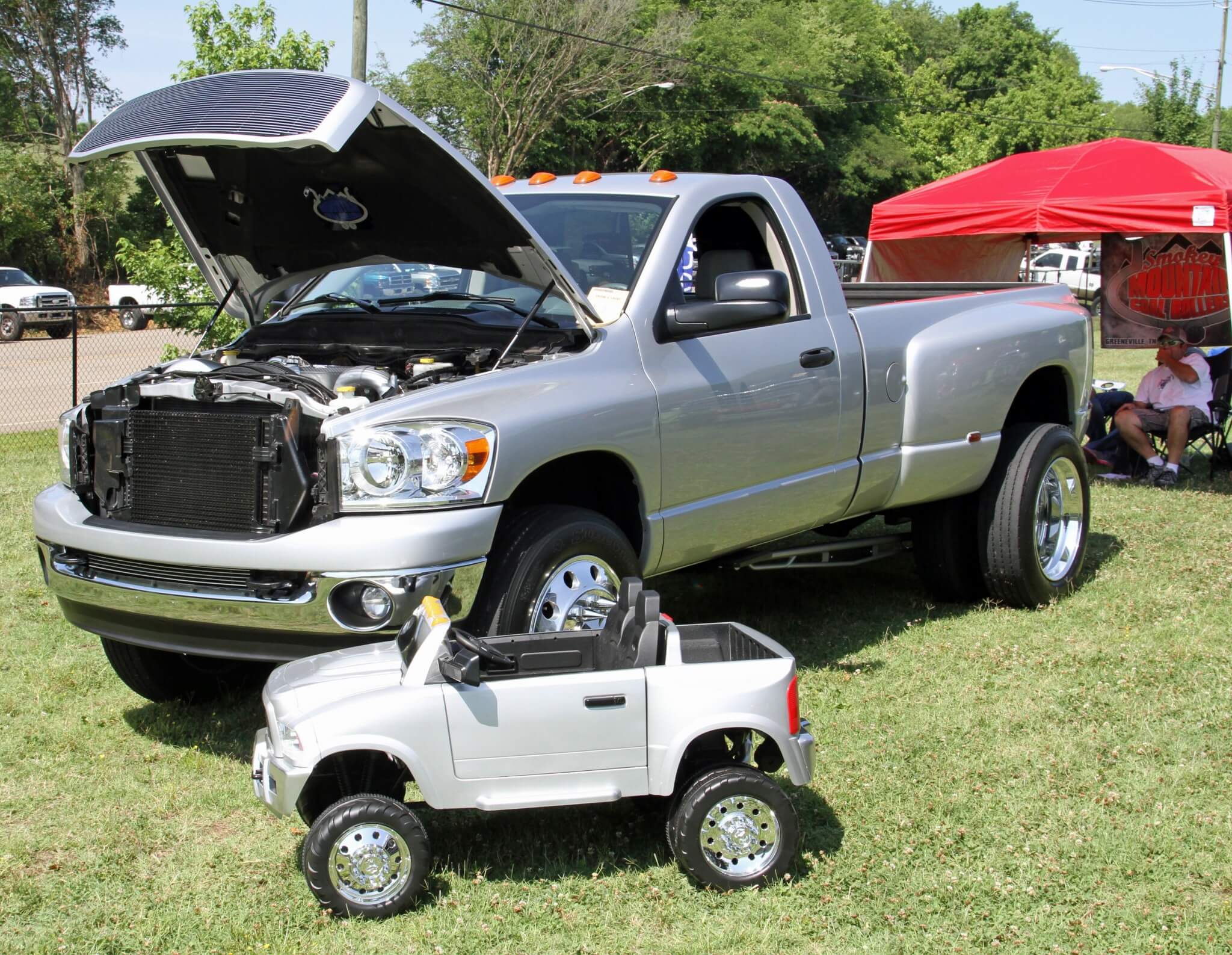 Some Show ’N’ Shiners take things more seriously than others with their customized Power Wheels trucks to match their full-scale rides—another cool way to get kids into diesel trucks at an early age.