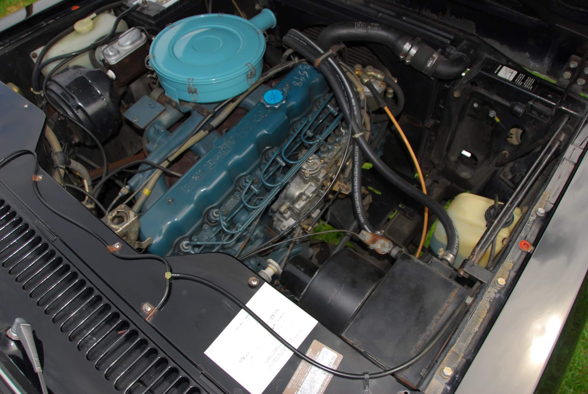 This unaltered SD33T in installed in a 1980 Scout. The engine fits well under the hood and weighs about the same as IH’s smaller V-8s. Dimensions were similar to the AMC-sourced 232 and 258 inline sixes offered by IH in the past.