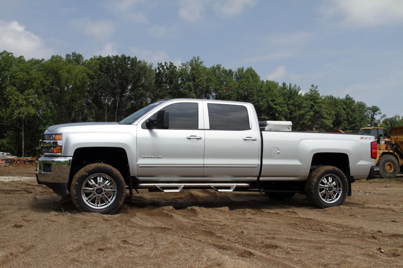 Randall did a lot of tweaking to get the Silverado’s stance just right, including modifying the front ride height and installing 1-inch lift blocks in the back. We think the 1-ton Chevy looks great.