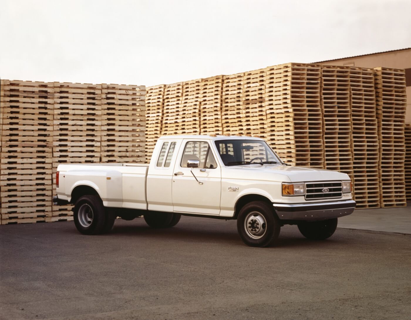 In 1990 you could get a diesel-powered SuperCab F-350 XLT Lariat dually with all the goodies, although this one is in a plain white wrapper.
