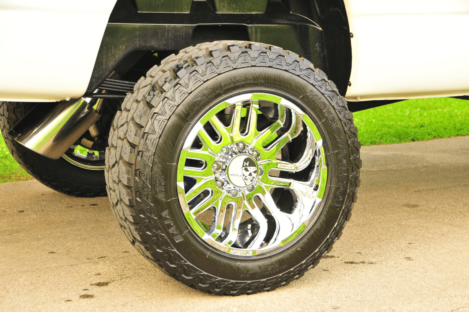 The 20-inch chrome Hostile Zombie wheels were sourced through XTown Performance. The wheels are wrapped with Mickey Thompson ATZP3 35-inch tires.